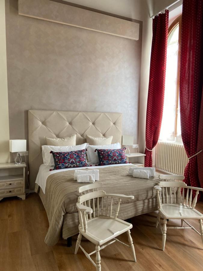 Soggiorno Alessandra Firenze Bagian luar foto