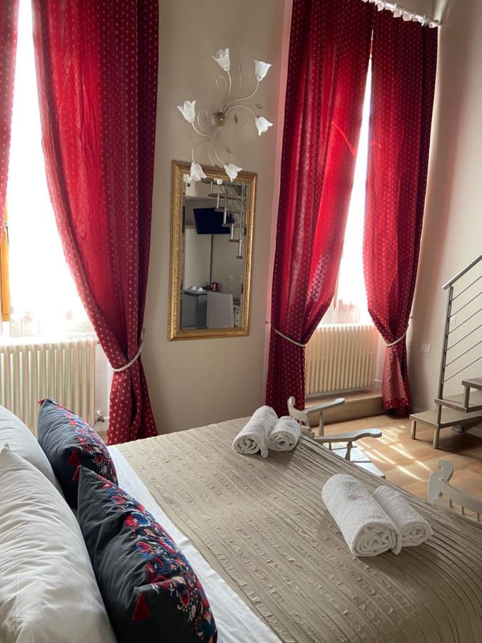 Soggiorno Alessandra Firenze Bagian luar foto