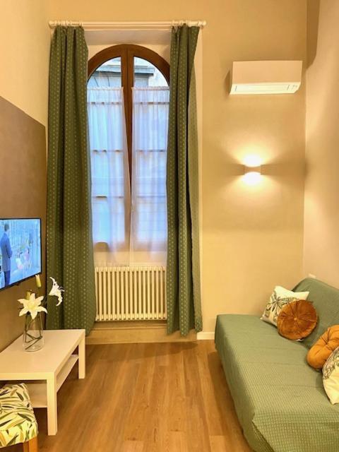 Soggiorno Alessandra Firenze Bagian luar foto