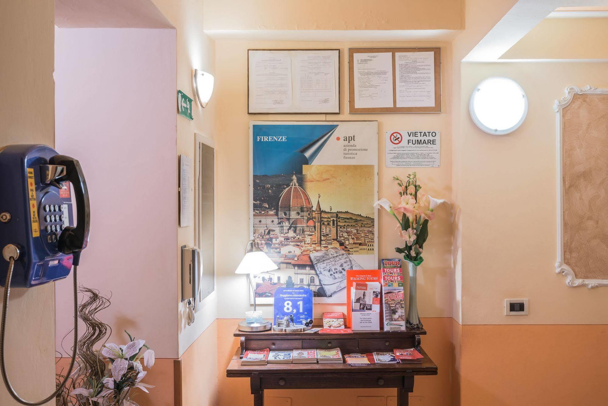 Soggiorno Alessandra Firenze Bagian luar foto