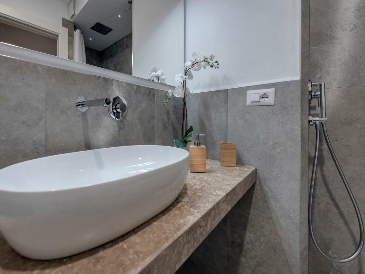 Soggiorno Alessandra Firenze Bagian luar foto